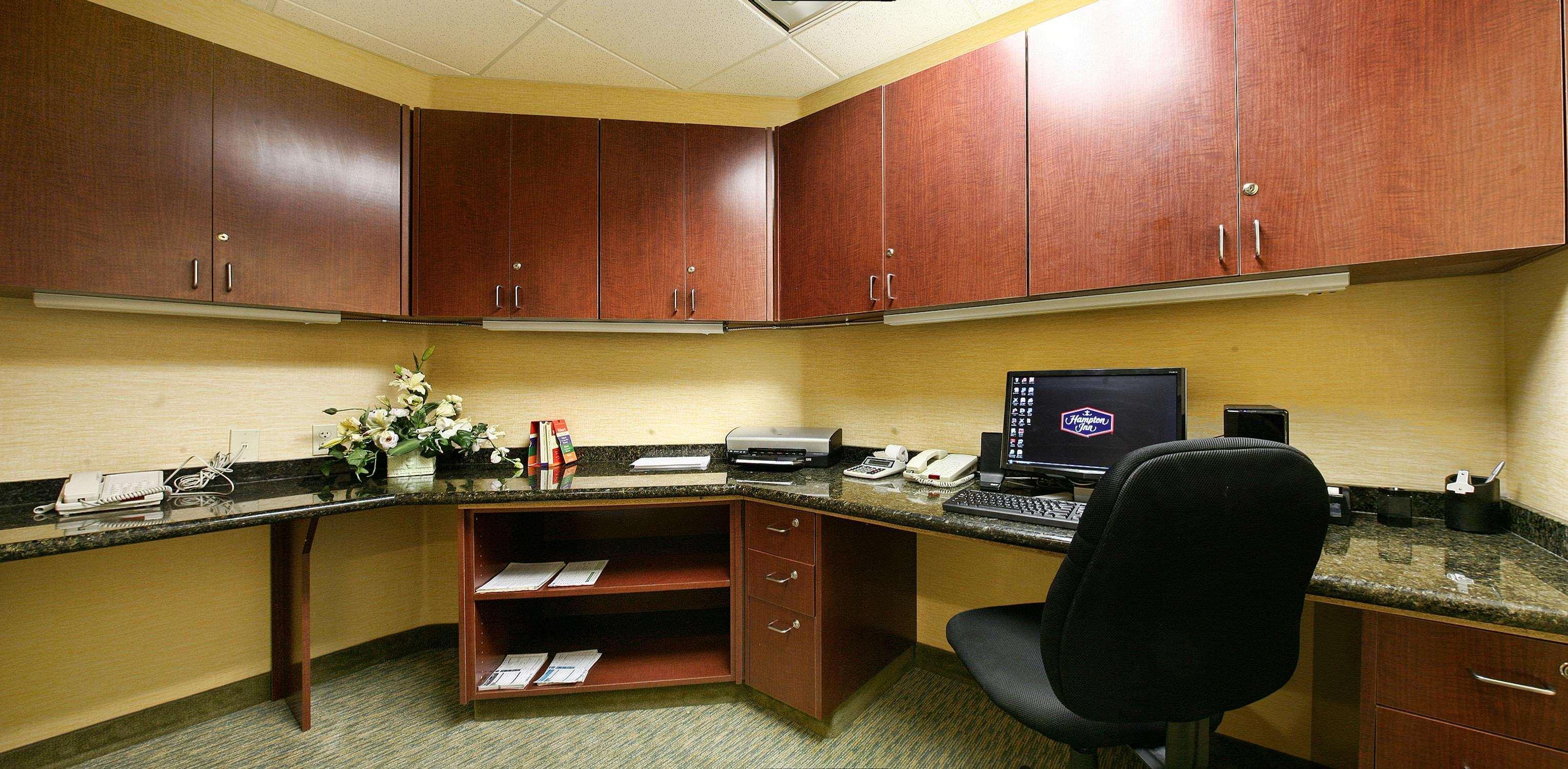 Hampton By Hilton Brentwood Facilidades foto
