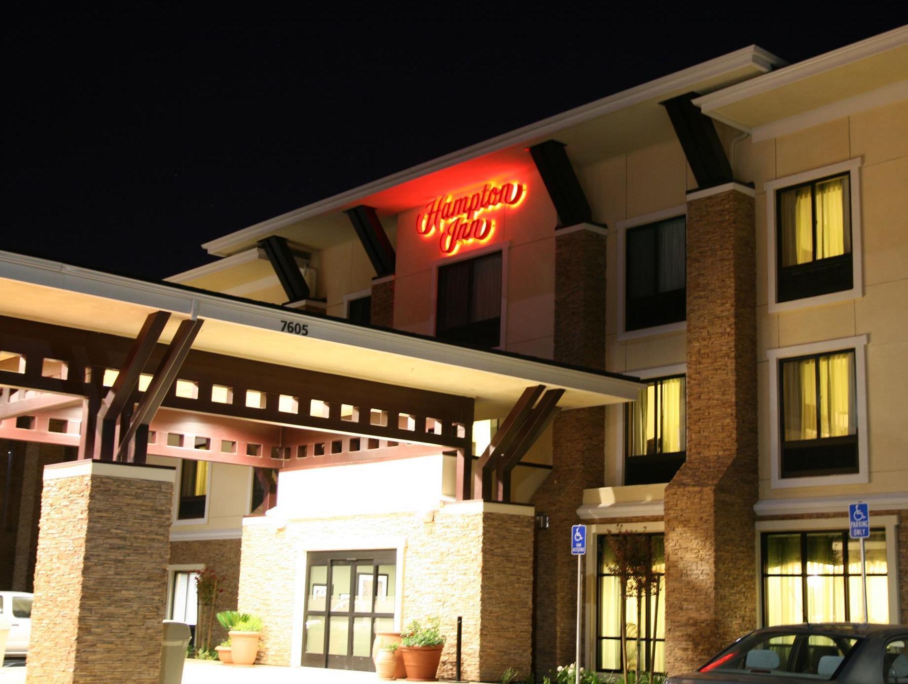 Hampton By Hilton Brentwood Exterior foto