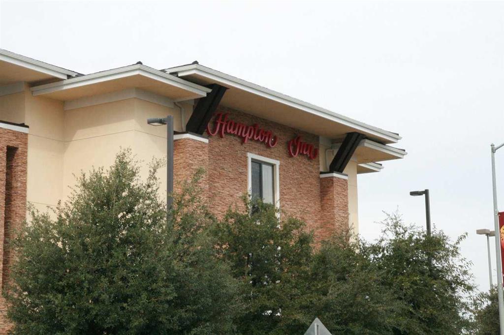 Hampton By Hilton Brentwood Exterior foto